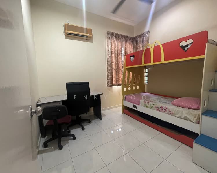 Semi-Detached House for Sale in Taman Astana Permai (Kuantan) - Kenny Loo - Bedroom - PropertyGuru.com.my
