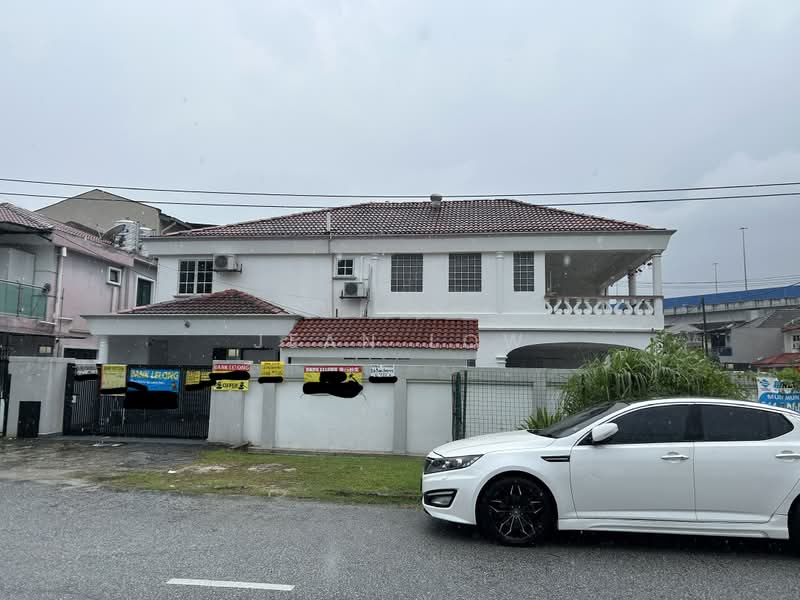 2-storey Terraced House for Sale in Bandar Baru Ampang (Ampang) - Jean Low - Exterior - PropertyGuru.com.my
