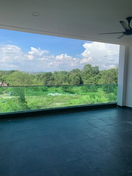 Rumah Teres 2.5 Tingkat untuk Disewa di Taman Nusaputra Timur (Puchong) - Kow Tze Fui - Balcony - PropertyGuru.com.my