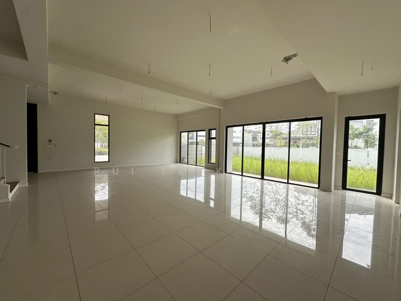 Bungalow for Sale in Telok Panglima Garang (Selangor) - Rui Teck Hor - Living Room - PropertyGuru.com.my