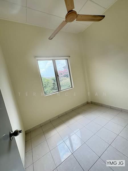 Pangsapuri untuk Dijual di Pelangi Court - Terrance Tan - Interior - PropertyGuru.com.my