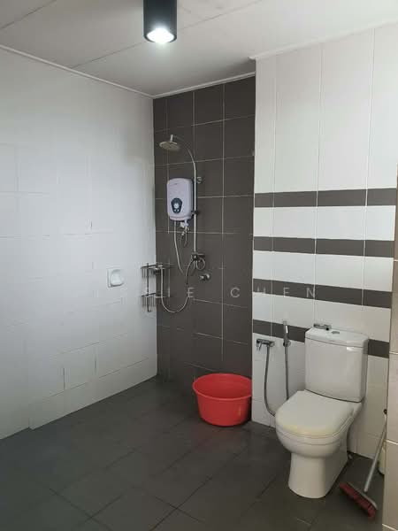 2-storey Terraced House for Rent in S2 Heights (Seremban 2) - Jessie Chen - Bathroom - PropertyGuru.com.my