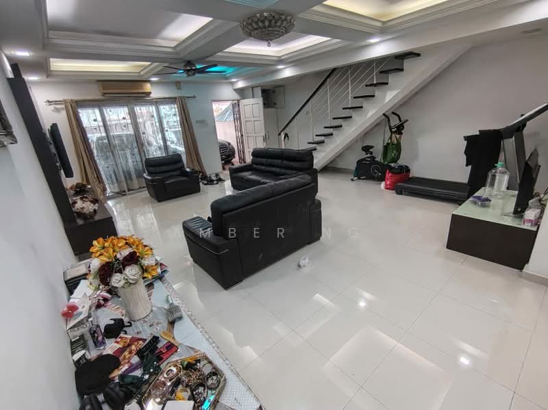 3-storey Terraced House for Sale in Medan Idaman (Setapak) - Amber Ng - Living Room - PropertyGuru.com.my