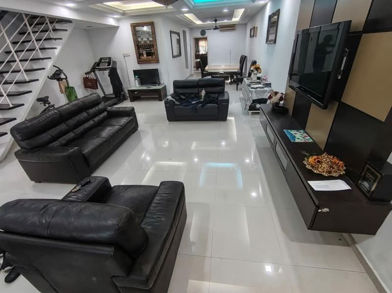 3-storey Terraced House for Sale in Medan Idaman (Setapak) - Amber Ng - Living Room - PropertyGuru.com.my