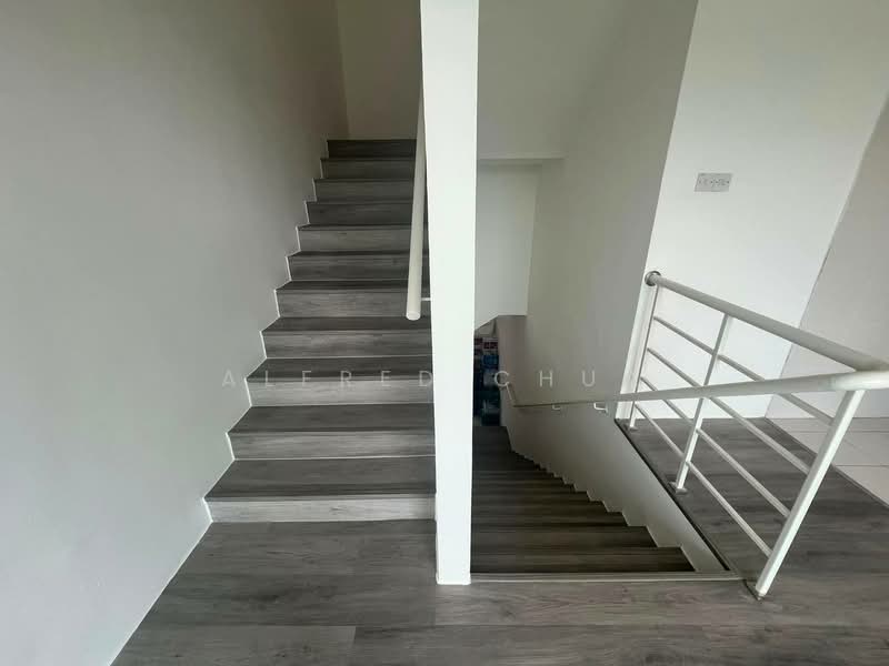 Rumah Bandar untuk Dijual di Batu Kawa (Kuching) - Alfred Chua - Interior - PropertyGuru.com.my