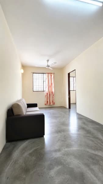 Flat for Sale at Taman Bukit Juru - Darren Cham - Living Room - PropertyGuru.com.my