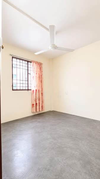 Flat for Sale at Taman Bukit Juru - Darren Cham - Interior - PropertyGuru.com.my