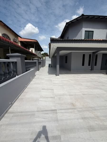 Rumah Berkembar untuk Dijual di Taman Skudai Baru (Skudai) - Shishi . - PropertyGuru.com.my