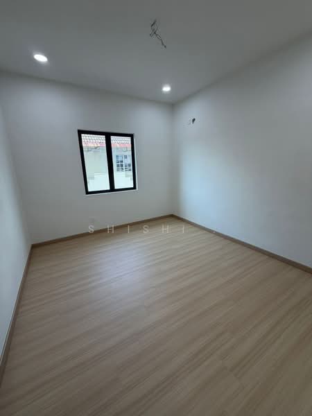Rumah Berkembar untuk Dijual di Taman Skudai Baru (Skudai) - Shishi . - PropertyGuru.com.my