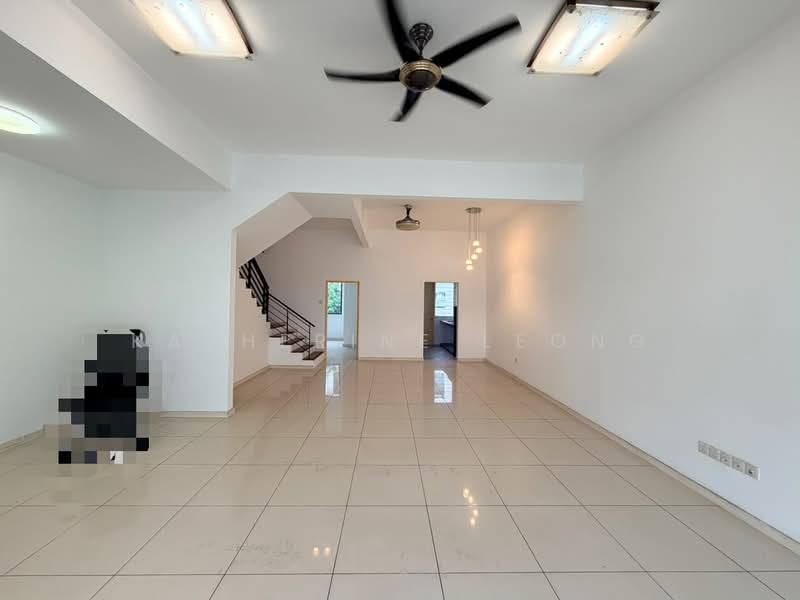 2-storey Terraced House for Sale in Rawang (Selangor) - Katherine Leong - Living Room - PropertyGuru.com.my