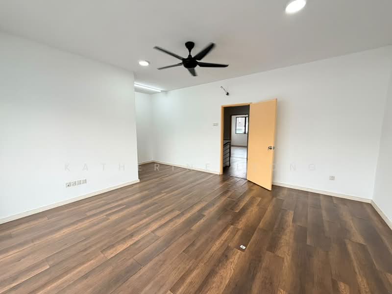 2-storey Terraced House for Sale in Rawang (Selangor) - Katherine Leong - Living Room - PropertyGuru.com.my
