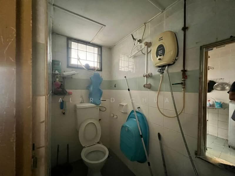 Kedai untuk Dijual di Everbright Park (Kuching) - Alfred Chua - Bathroom - PropertyGuru.com.my