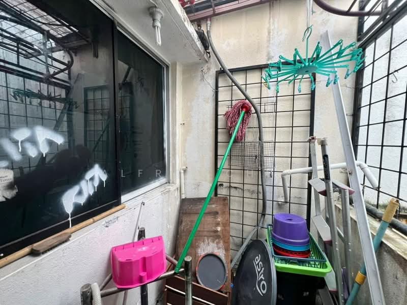 Kedai untuk Dijual di Everbright Park (Kuching) - Alfred Chua - Balcony - PropertyGuru.com.my