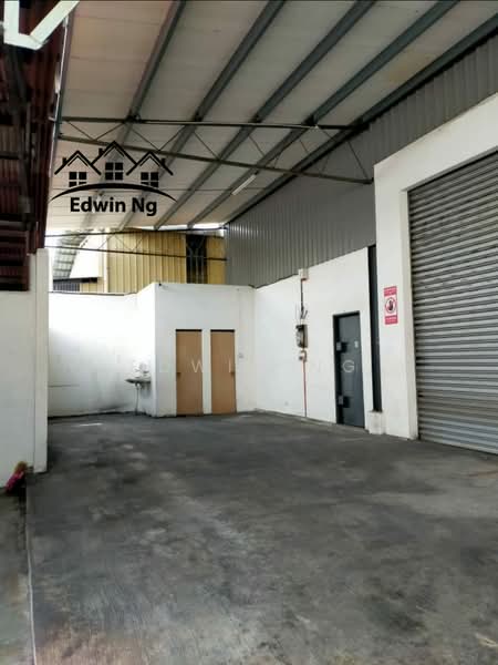 Gudang untuk Disewa di Kampung Baru Batu Maung (Batu Maung) - Edwin Ng - Interior - PropertyGuru.com.my
