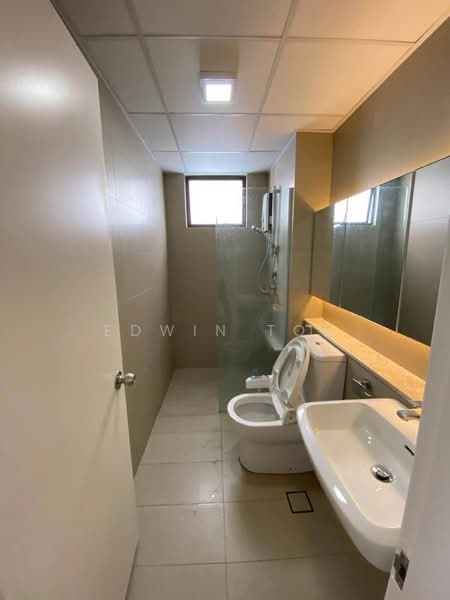 Kondominium untuk Disewa di The WaterEdge (Pinggiran Air) - Edwin Toh - Bathroom - PropertyGuru.com.my
