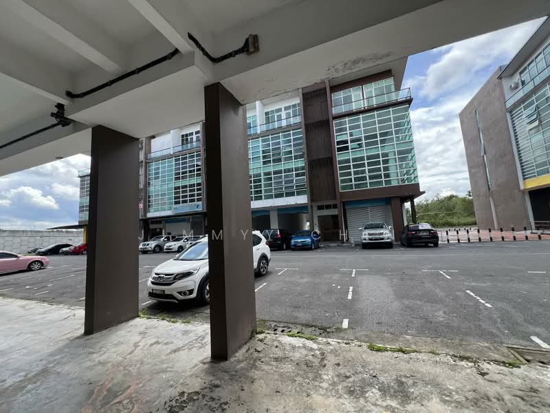 Shop for Sale in Kuching (Sarawak) - Jimmyy Chin - PropertyGuru.com.my
