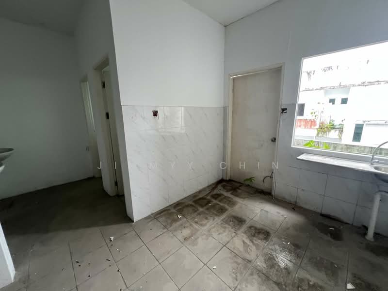 Shop for Sale in Kuching (Sarawak) - Jimmyy Chin - PropertyGuru.com.my