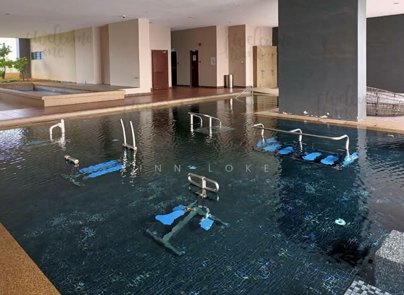 Kondominium untuk Dijual di SKS Pavillion Residences - Linn Loke - Pool - PropertyGuru.com.my