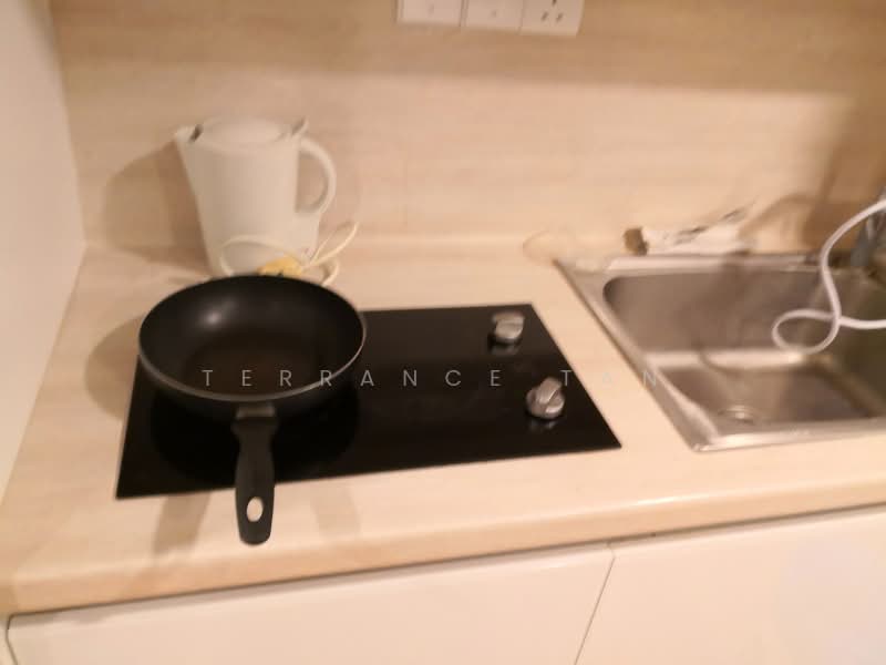 Servis Apartment untuk Disewa di Utropolis Suites 2 - Terrance Tan - Kitchen - PropertyGuru.com.my