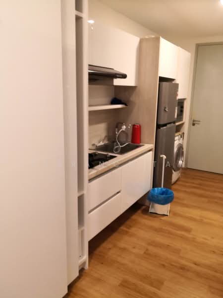 Servis Apartment untuk Disewa di Utropolis Suites 2 - Terrance Tan - Kitchen - PropertyGuru.com.my