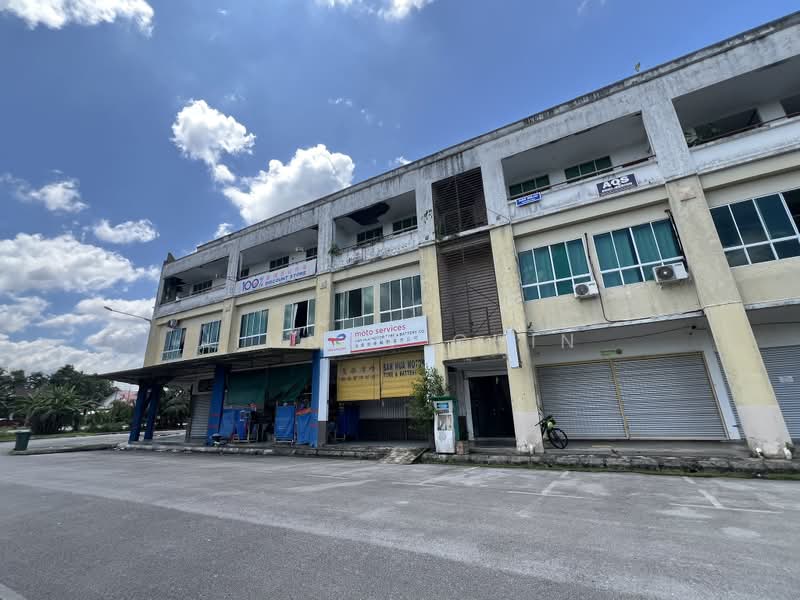 Shop for Sale in Kuching (Sarawak) - Jimmyy Chin - Exterior - PropertyGuru.com.my