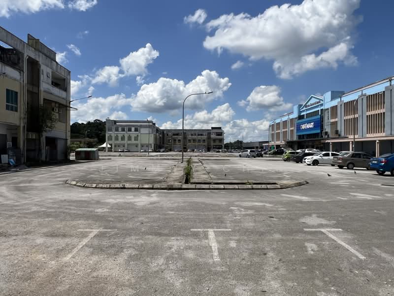 Shop for Sale in Kuching (Sarawak) - Jimmyy Chin - PropertyGuru.com.my