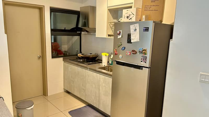 Servis Apartment untuk Dijual di Suria Residence - Lester Lee - Kitchen - PropertyGuru.com.my