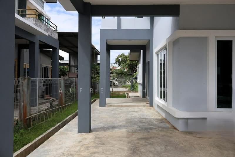 Semi-Detached House for Sale in Taman Matang Villa (Kuching) - Alfred Chua - Exterior - PropertyGuru.com.my