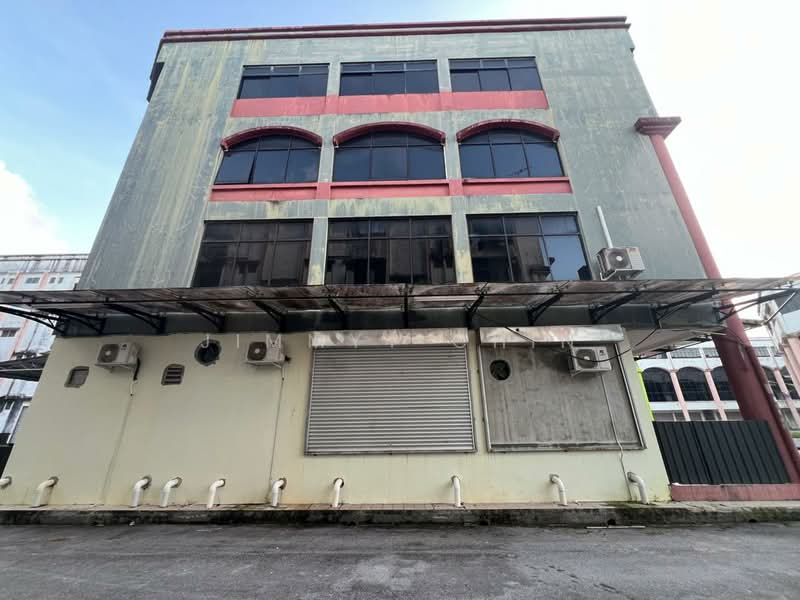 Shop for Sale in Pending (Kuching) - Jimmyy Chin - Exterior - PropertyGuru.com.my