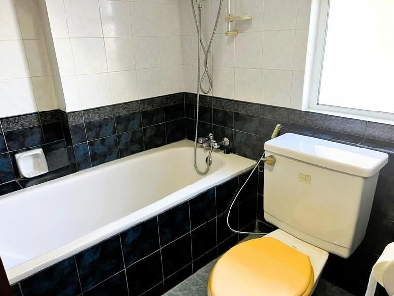 Kondominium untuk Dijual di Kasuma Resort - Alfred Chua - Bathroom - PropertyGuru.com.my