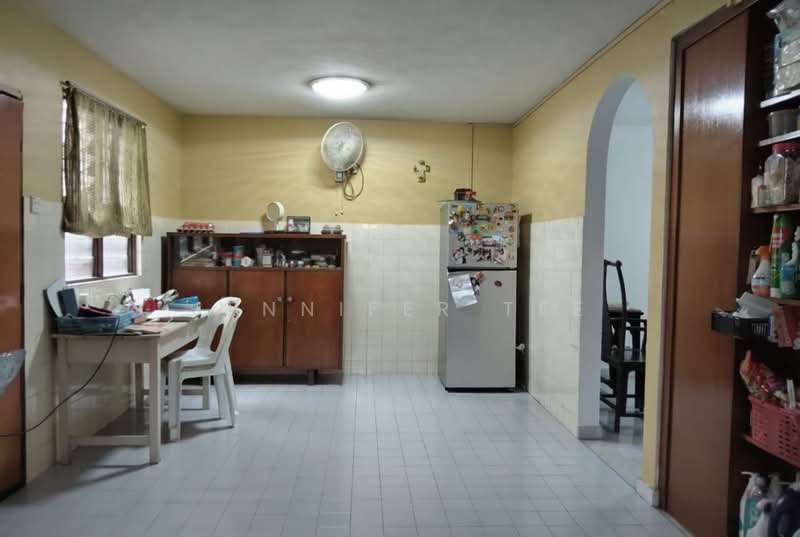 Rumah Teres untuk Dijual di Batu Caves (Selangor) - Jennifer Tee - Kitchen - PropertyGuru.com.my