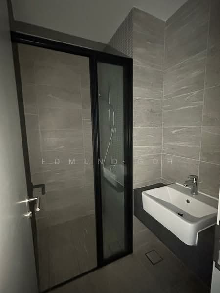 Servis Apartment untuk Dijual di Edelweiss @ Tropicana Gardens - Edmund Goh - Bathroom - PropertyGuru.com.my
