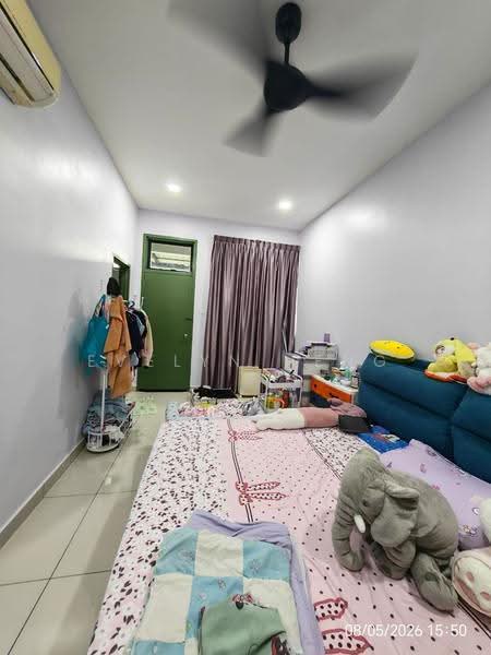 Semi-Detached House for Sale in Bandar Cemerlang (Ulu Tiram) - Evelyn Heng - Bedroom - PropertyGuru.com.my