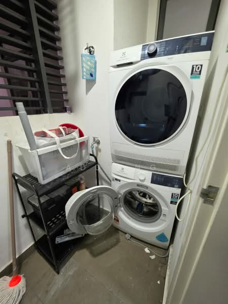 Servis Apartment untuk Disewa di Utropolis Suites 1 - Addy Ng - Interior - PropertyGuru.com.my