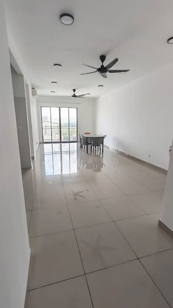 Servis Apartment untuk Disewa di V-Residensi 5 - Edward Lau - Living Room - PropertyGuru.com.my
