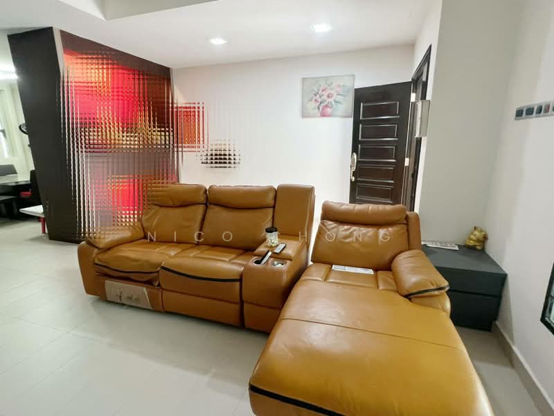 Rumah Kluster untuk Dijual di Taman Adda Heights (Tebrau) - Nico Chong - Living Room - PropertyGuru.com.my