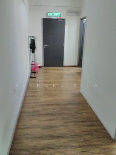 Service Residence for Rent at Suria Jaya - Raymond Siew - Corridor - PropertyGuru.com.my