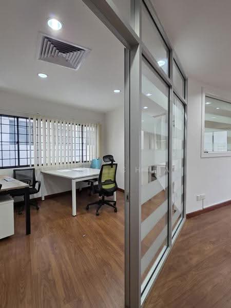 Office for Rent in KLCC (KL City Centre) - Tina Chua - Interior - PropertyGuru.com.my