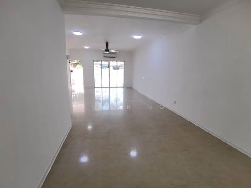 3-storey Terraced House for Sale in Medan Idaman (Setapak) - Amber Ng - Living Room - PropertyGuru.com.my