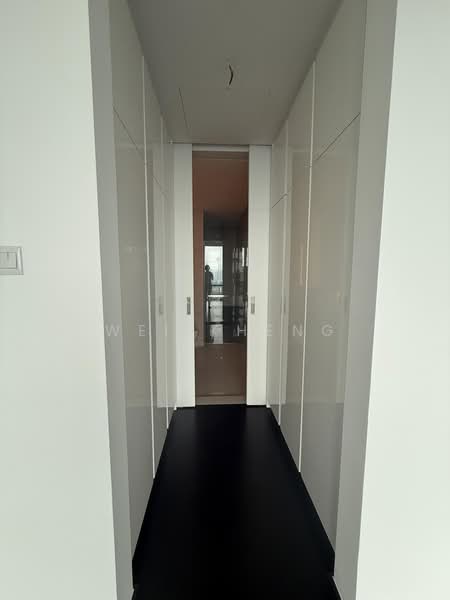 Service Residence for Rent at Regent Suites @ Pavilion Damansara Heights - Wei Kheng - Walkin Wardrobe - PropertyGuru.com.my