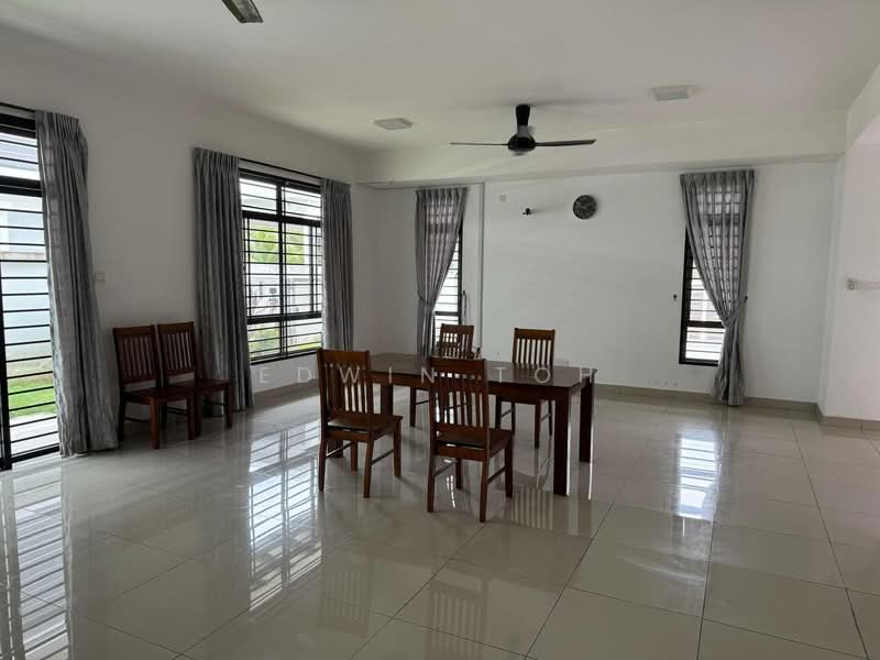 Rumah Kluster untuk Dijual di Bandar Putra (Kulai) - Edwin Toh - Dining Room - PropertyGuru.com.my