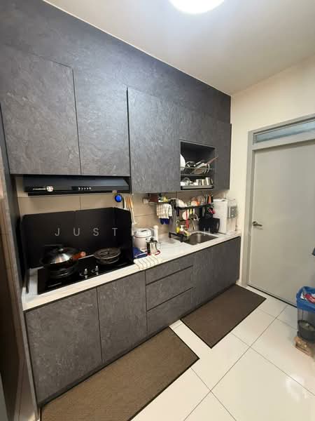 Service Residence for Rent at Emerald 9 - Justin Chon - Kitchen - PropertyGuru.com.my
