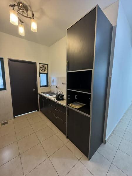 Condominium for Rent at Changkat View - PeiGee . - Kitchen - PropertyGuru.com.my