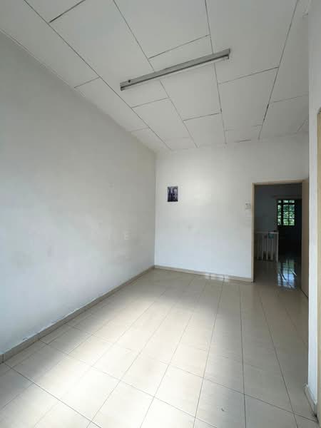 2-storey Terraced House for Sale in Taman Jawi Jaya (Sungai Jawi) - Jie Ying - Interior - PropertyGuru.com.my
