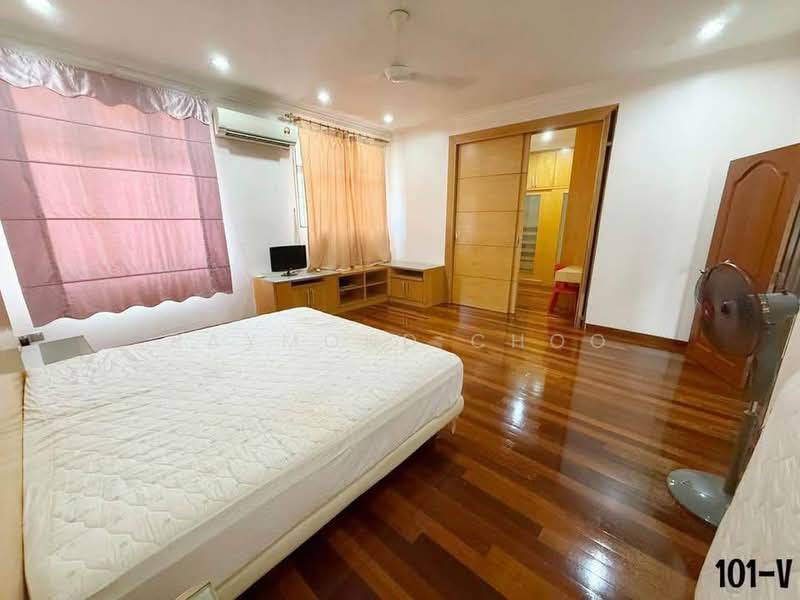Semi-Detached House for Sale in Bandar Botanic (Klang) - Raymond Choo - Bedroom - PropertyGuru.com.my