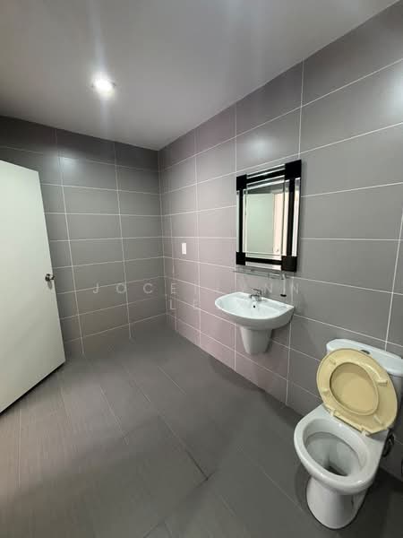 3-storey Terraced House for Rent in Sungai Ara (Penang) - Jocellynn Lee - PropertyGuru.com.my