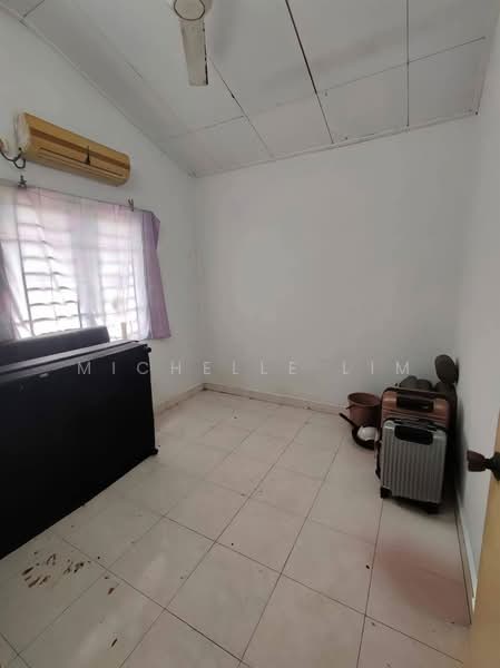 2-storey Terraced House for Sale in Taman Seri Austin (Tebrau) - Michelle Lim - Bedroom - PropertyGuru.com.my