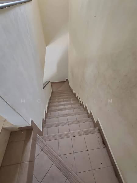 2-storey Terraced House for Sale in Taman Seri Austin (Tebrau) - Michelle Lim - Corridor - PropertyGuru.com.my