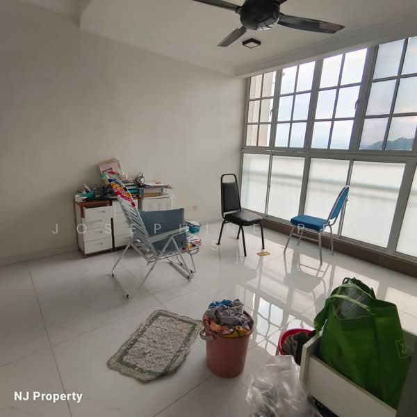Condominium for Sale at Venice Hill - Josephine Pea LS - Living Room - PropertyGuru.com.my