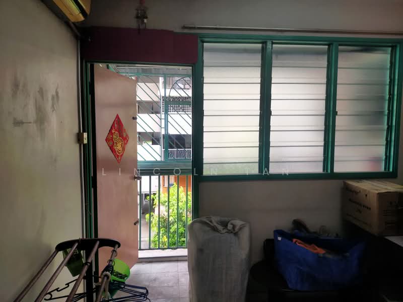Flat for Sale at Happy Garden Flat - Lincoln Tan - Entrance - PropertyGuru.com.my